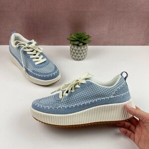 Nicole Miller New York Brita Blue White Platform Lace Up Sneaker Shoes Women 8.5